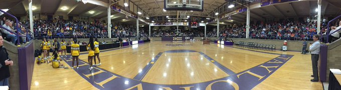 hslogoscom's tweet image. #IllinoisGymShowdown 
Round 5- Bracket Semifinals
Bracket A

64. Taylorville Tornadoes @tville_sports 
🆚
160. Victor J. Andrew Thunderbolts @vjabolts 

VOTE BELOW