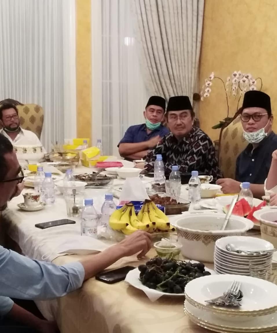DPDRI's tweet photo. Jakarta- Pengesahan UU Minerba, Komite II Minta Pimpinan DPD Kirim Nota Protes (21/5).
Selengkapnya : https://t.co/lJ70OiYPZD https://t.co/Ra2F7LjVLN