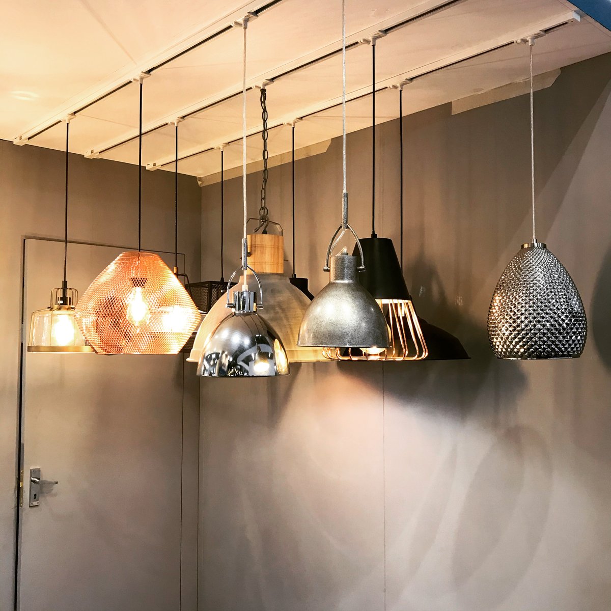 jmm_pr's tweet image. Throwback to this stunning lighting display at #kbb2020 😍Which one is your favourite? #ThrowbackThursday #LightingInspo #Interiors