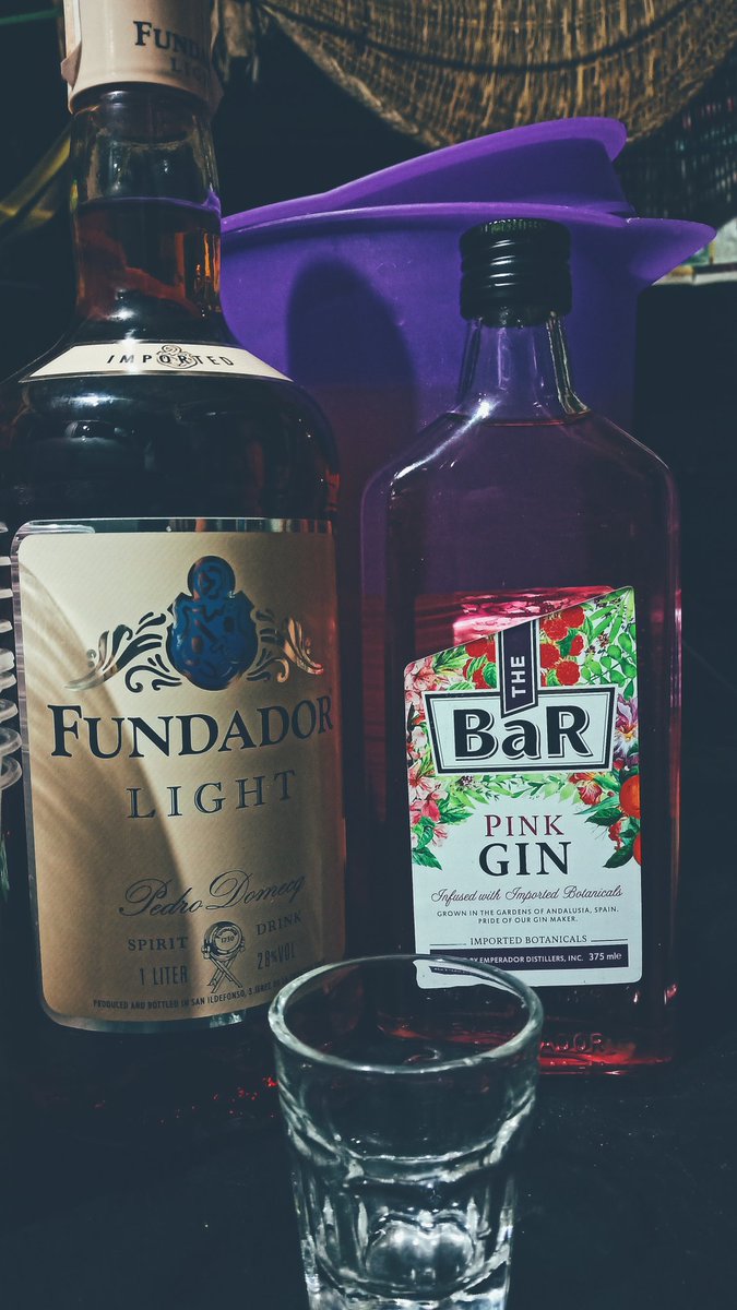 thebrycelestar's tweet photo. Ngayon lang iinom! 😁
#QuaranChill #StayAtHome https://t.co/puAdeZG9wv