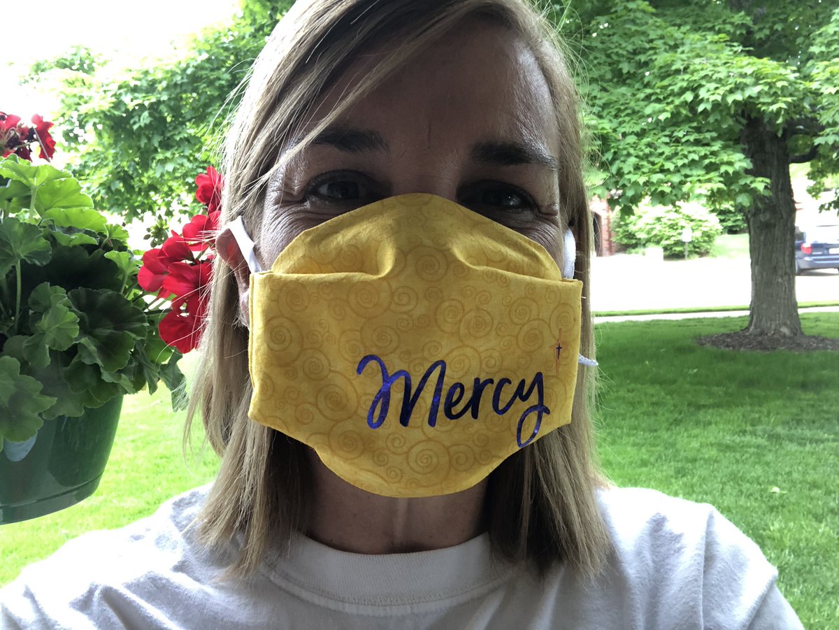 MA_Tietjen's tweet photo. Covid can't touch the generosity of my Mercy people! π¦π·π¦ Thanks for helping me crush my goal!πͺπΌ #WhyIGiveOG @omahafoundation @MercyHighSchool https://t.co/RetSFZu0ta