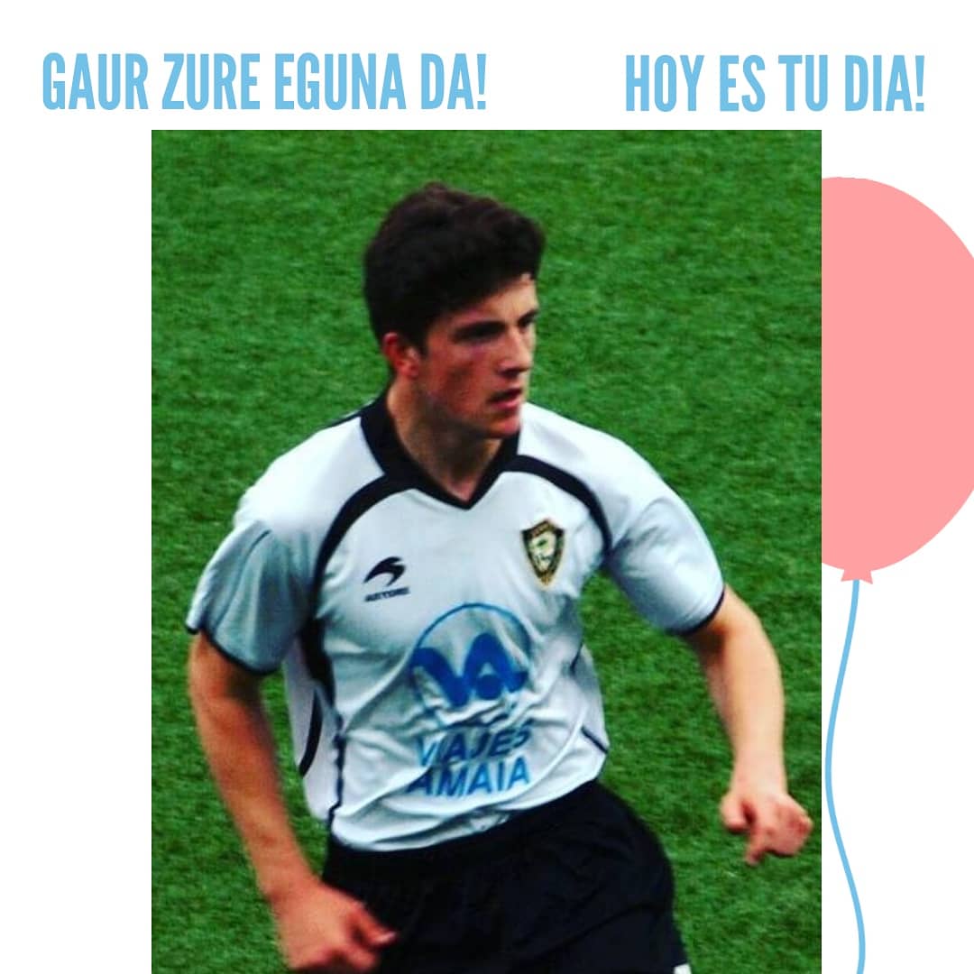 GernikaClub's tweet photo. Gaur Ager Badiola Garitaonaindia "Okolok" (@Agerbadiola7) 20 urte betetzen ditu! Zorixonak Okolo! Egun on bat pasatzea espero dugu!

Hoy Ager Badiola Garitaonaindia "Okolo" cumple 20 años! Felicidades Ager! Esperamos que pases un buen dia! https://t.co/ed8J96SXGO