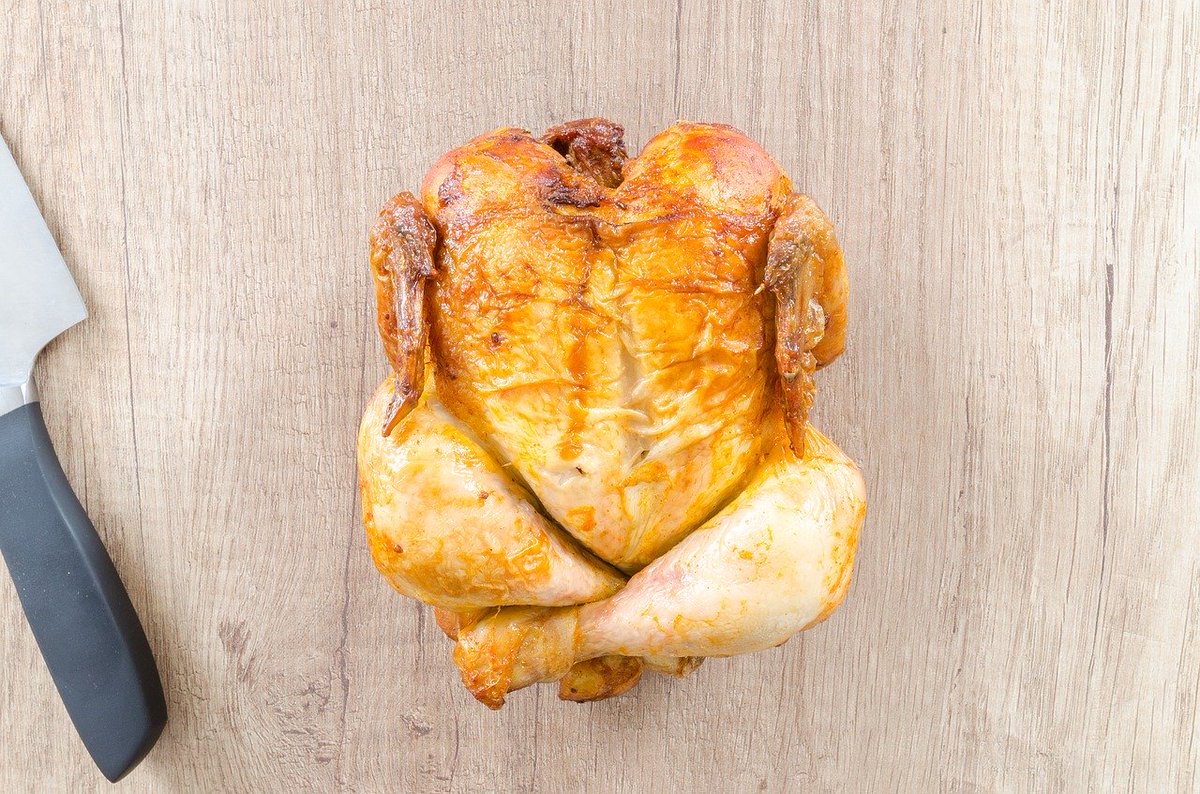 TODAY from 12 PM - 2 PM: Cooking Classes in the La Peetch Kitchen: Roasted Chicken.

Learn how to make a bright, spring-y roast chicken with deliciously crisp skin and a tarragon, mustard sauce. 

Sign up here: lapeetchworkshops.pages.ontraport.net

#sevensisterstogether #virtualcookingclasses