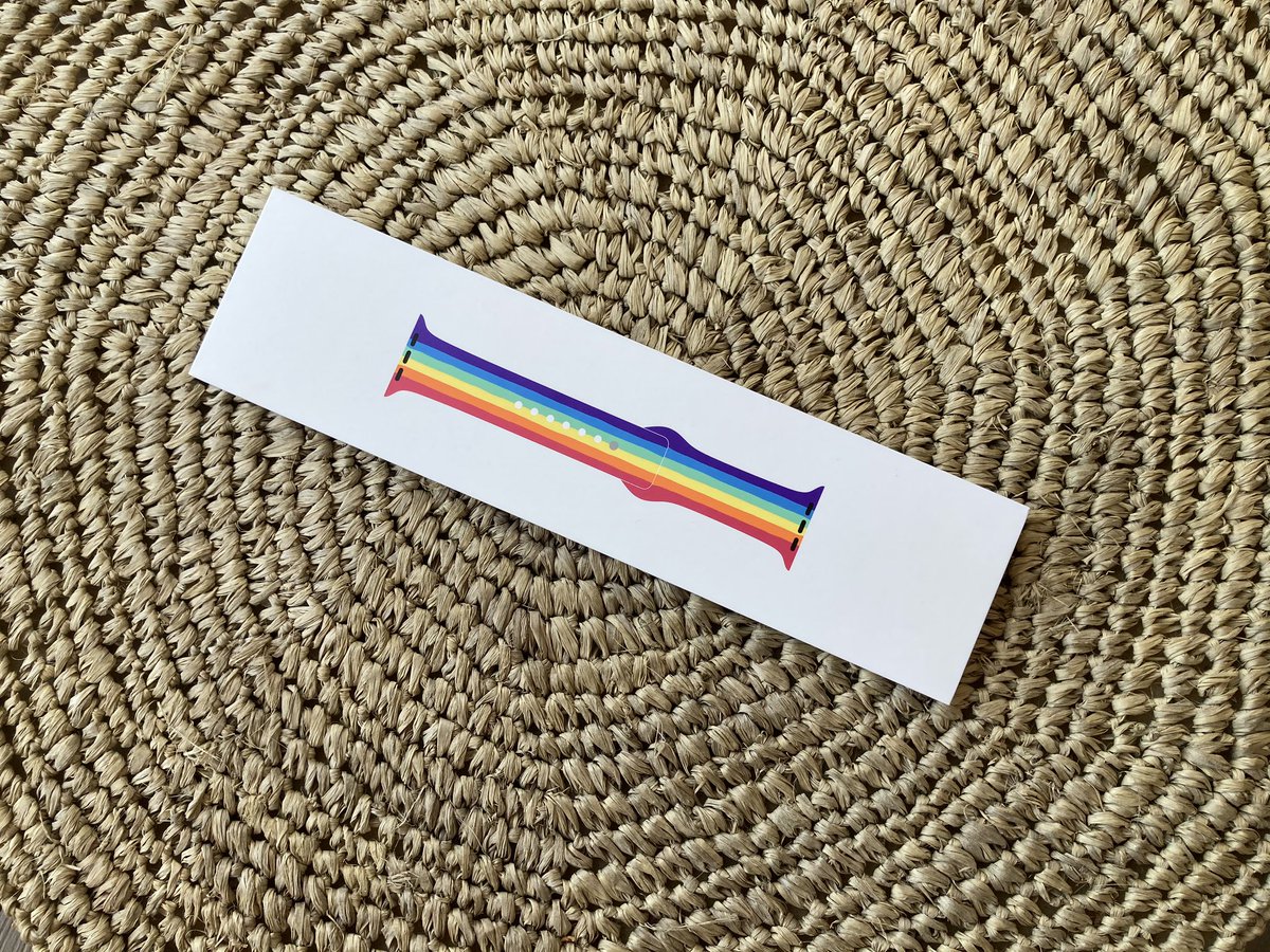 NikiasMolina's tweet photo. 🏳️🌈
“#Apple is proud to financially support #LGBTQ advocacy organizations working to bring about positive change”
New #AppleWatch band baby. It’s awesome. The Nike one will arrive tomorrow so I’ll upload my unboxing tomorrow.
#EveryoneIsTheSame 💛 https://t.co/COdHNpxkVl