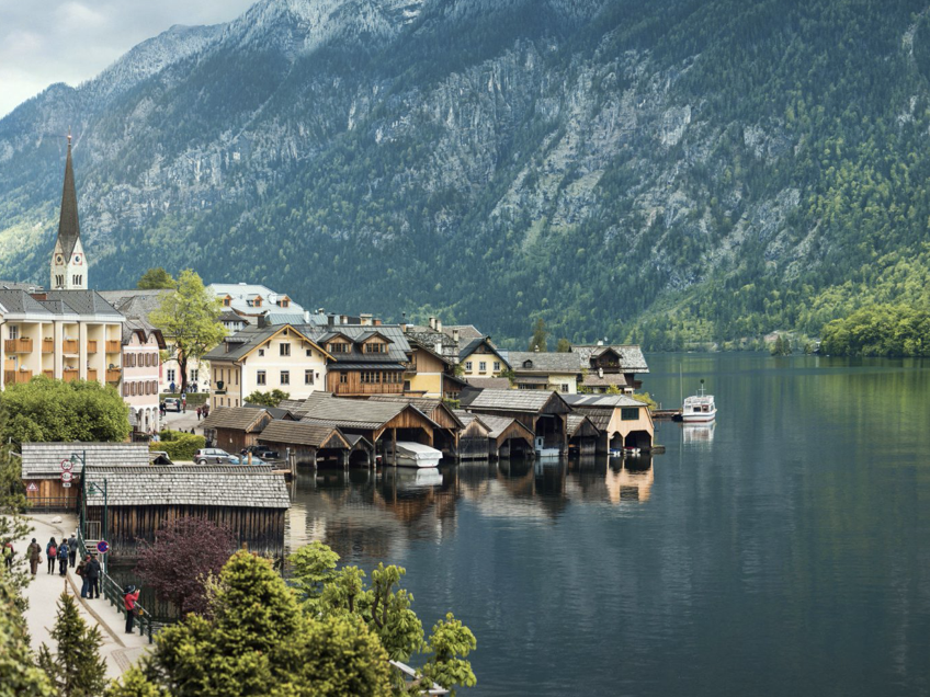 TravelcadeWS's tweet photo. Sandwiched between Spain and France, the tiny 180-square-mile country of Andorra remains one of Europe’s best-kept secrets. Here, the Pyrenees Mountains are a hub for outdoor activity. #directtravel #travelcade #beautifuldestinations #andorra #luxurytravel #wanderlust https://t.co/6ZIcHjkqxl
