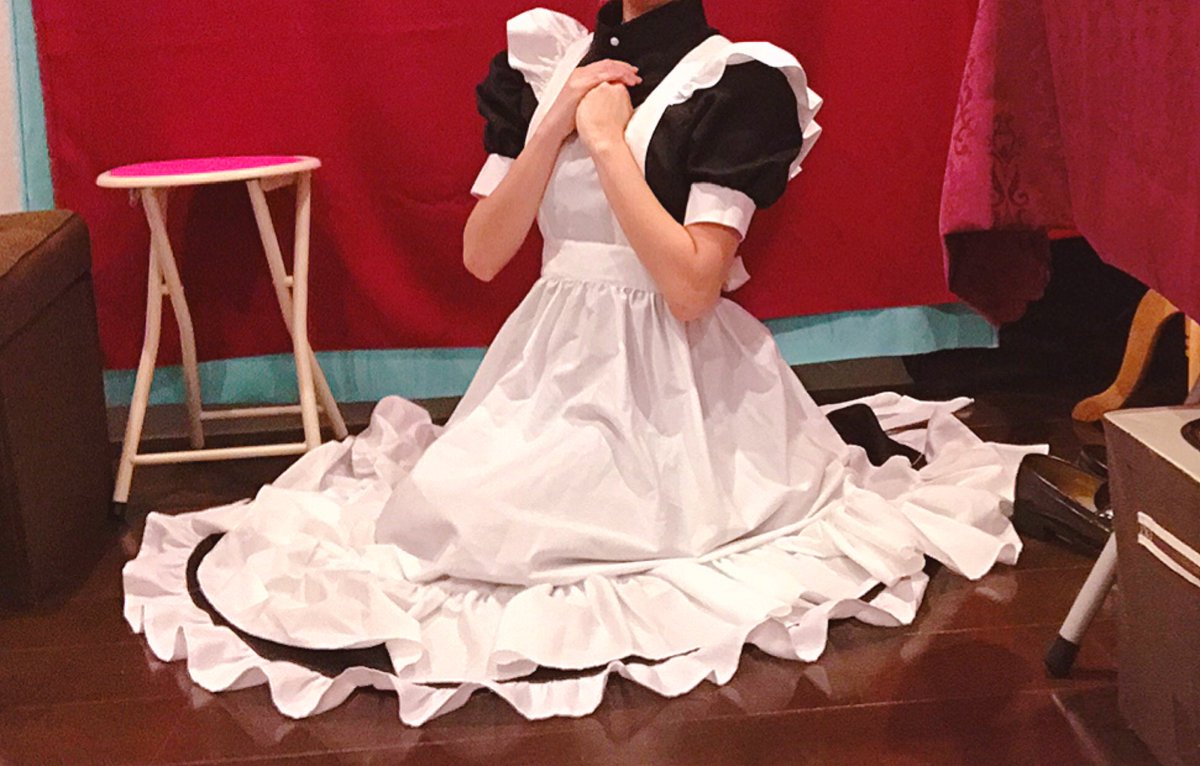 Uzivatel 作画資料 るちかポーズ Na Twitteru 今日のポーズ ロングメイド服 ぺたん座り るちかポーズ