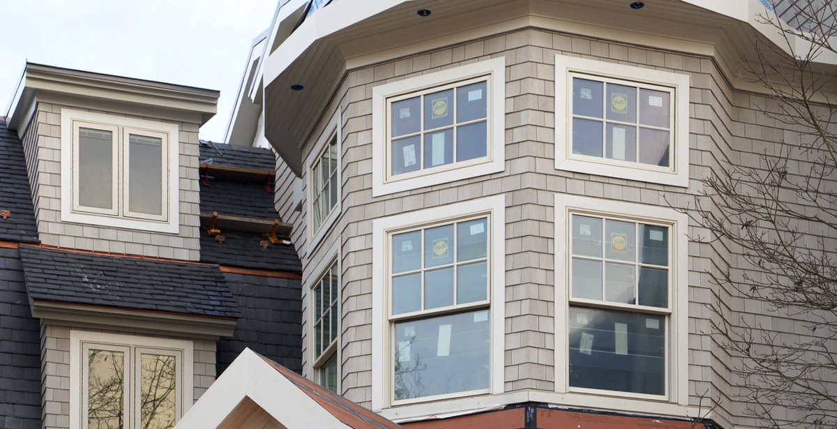 Jain_Building's tweet photo. Custom Home Builder, Mike Baldwin @baldwinhomes is using #nucedar for his family home! Using the original slate roof, he felt NuCedar Shingles would be the perfect compliment. 

Find out more info from Mike: https://t.co/nCP9CjWmd0

#siding #customhomebuilder #customhomes https://t.co/ssF2i9iGID