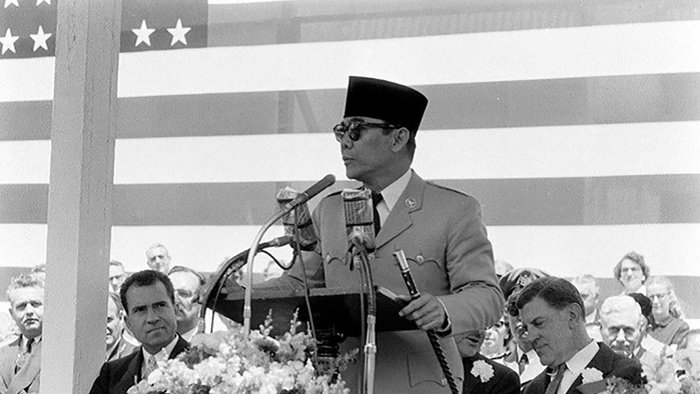 The book is finally out - link in bio! - but I am going to keep adding photographs and materials to this thread. As I said earlier, feel free to mute it if it has gotten far too long. In the meantime, thanks for putting up with me so far. Here is Sukarno, and Vice-President Nixon
