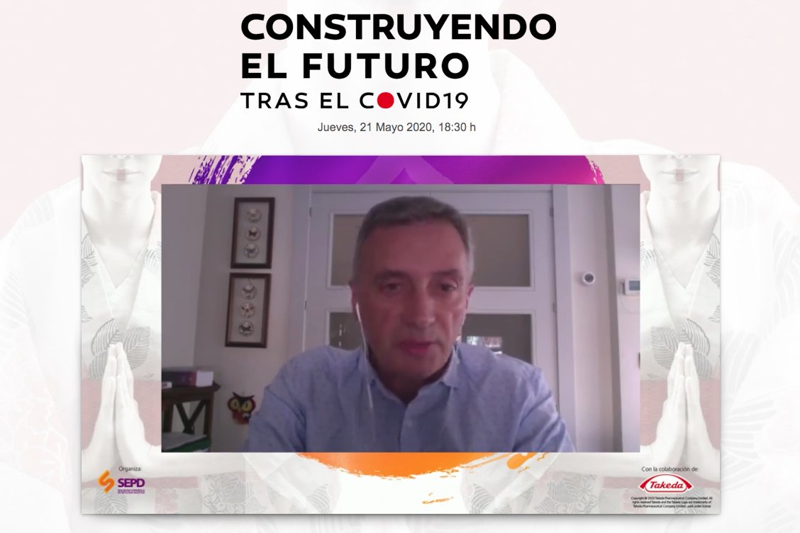 sepdigestiva's tweet photo. “A nuestros pacientes les pediría tranquilidad. Aunque estén inmunosuprimidos, se ha visto q el curso de la infección por Covid es similar al resto de la población. Y responsabilidad, cumplir normas de aislamiento” Dr. Mora. Jefe de Servicio H.U. de la Paz, Madrid
#ColoquioSEPD https://t.co/KuIH4qCJBG