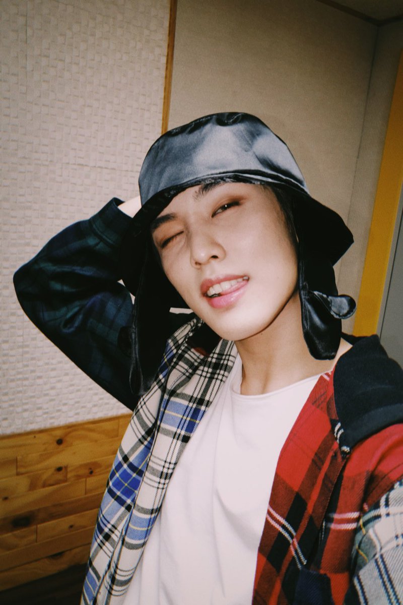 TheBoyzFrance's tweet photo. #JACOB | 210520 ー TWITTER
Regardez le direct 😄 C'est l'heure de voir quelques incroyables performances !! #TenueDuJour #CEstPartiii
Fr. Kymee | THE BOYZ France
#더보이즈 @Creker_THEBOYZ https://t.co/ISpCm6A4rP