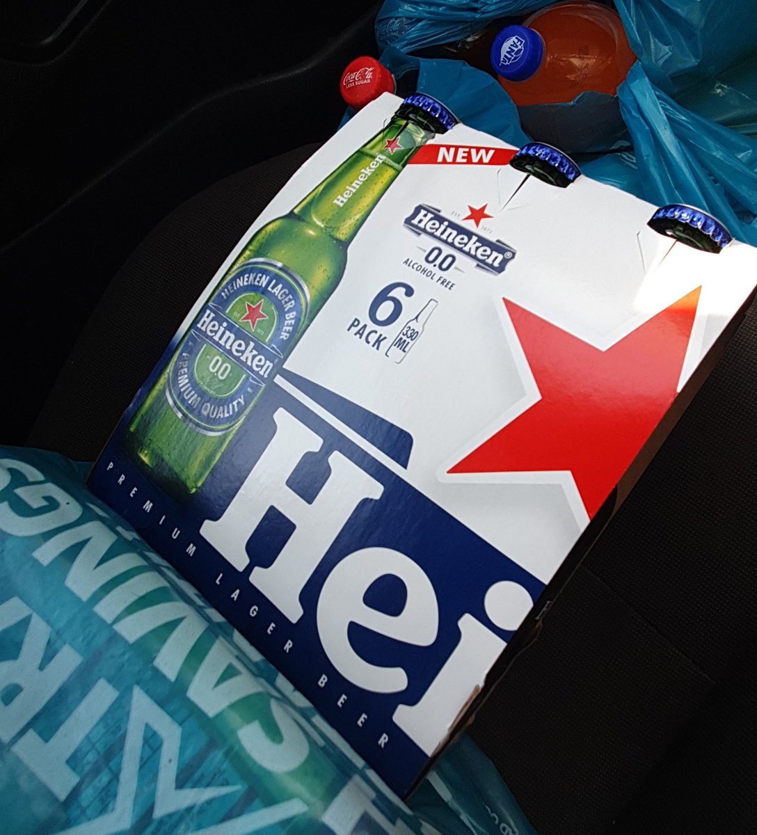 REGGIEHM3's tweet photo. Ngiyazisola, bengiyaphi...whatvwas I thinking, what kind friends do I keep to allow me to buy this 😭😭😭😭😭😭 #Level3Loading #Covid_19 https://t.co/Oo4ubMAENu