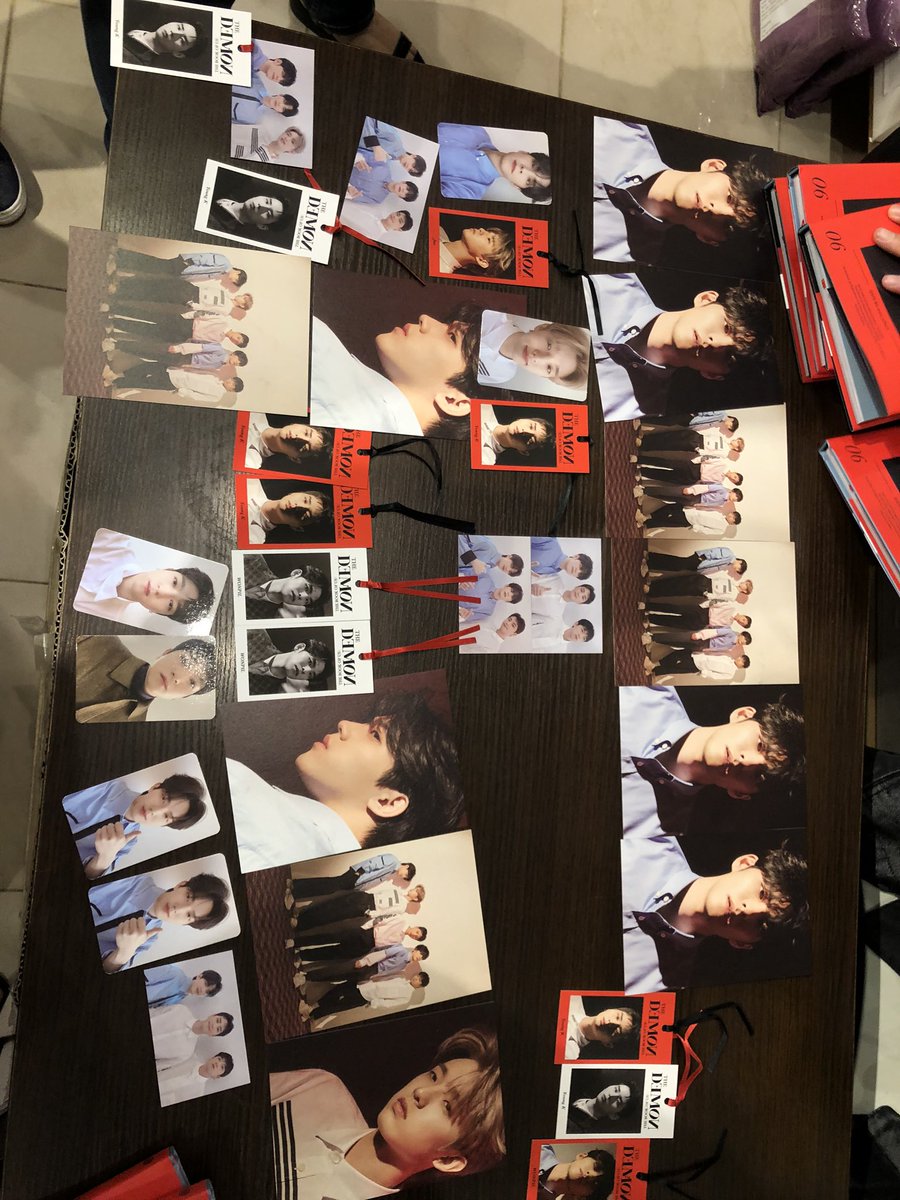 doubleyou_DW's tweet photo. 😆😆❤️❤️ #DAY6 #DAY6_Zombie #The_Book_of_Us #데이식스 https://t.co/gVEZdFJ0PY