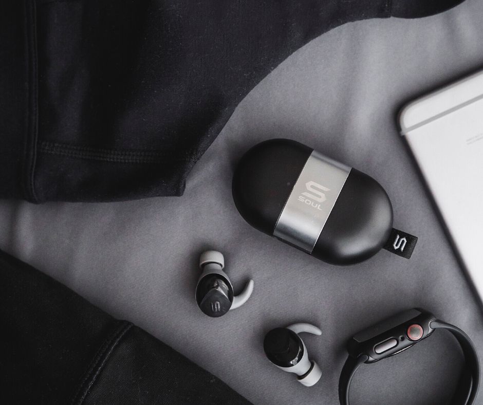SOULElectronics's tweet photo. Fitness in style. Amp up your next workout or chill out session with our ultimate active ST-X2 earphones.
https://t.co/Q7OCNCFMGW
#KeepGoing
#WirelessHeadphones
#SOULElectronics
#KeepMoving
#SOULNation https://t.co/hDiyfPS3QZ