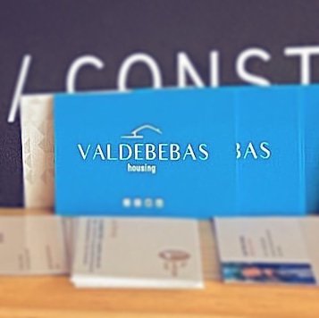 Valdebebashous2's tweet photo. 💪Vamos recuperando cierta normalidad! Te ayudamos en lo que te estés planteando de cara 😉 a tu vivienda,local u oficina en #valdebebas
#hogares #vivienda #local https://t.co/IrKTvEZCBp
