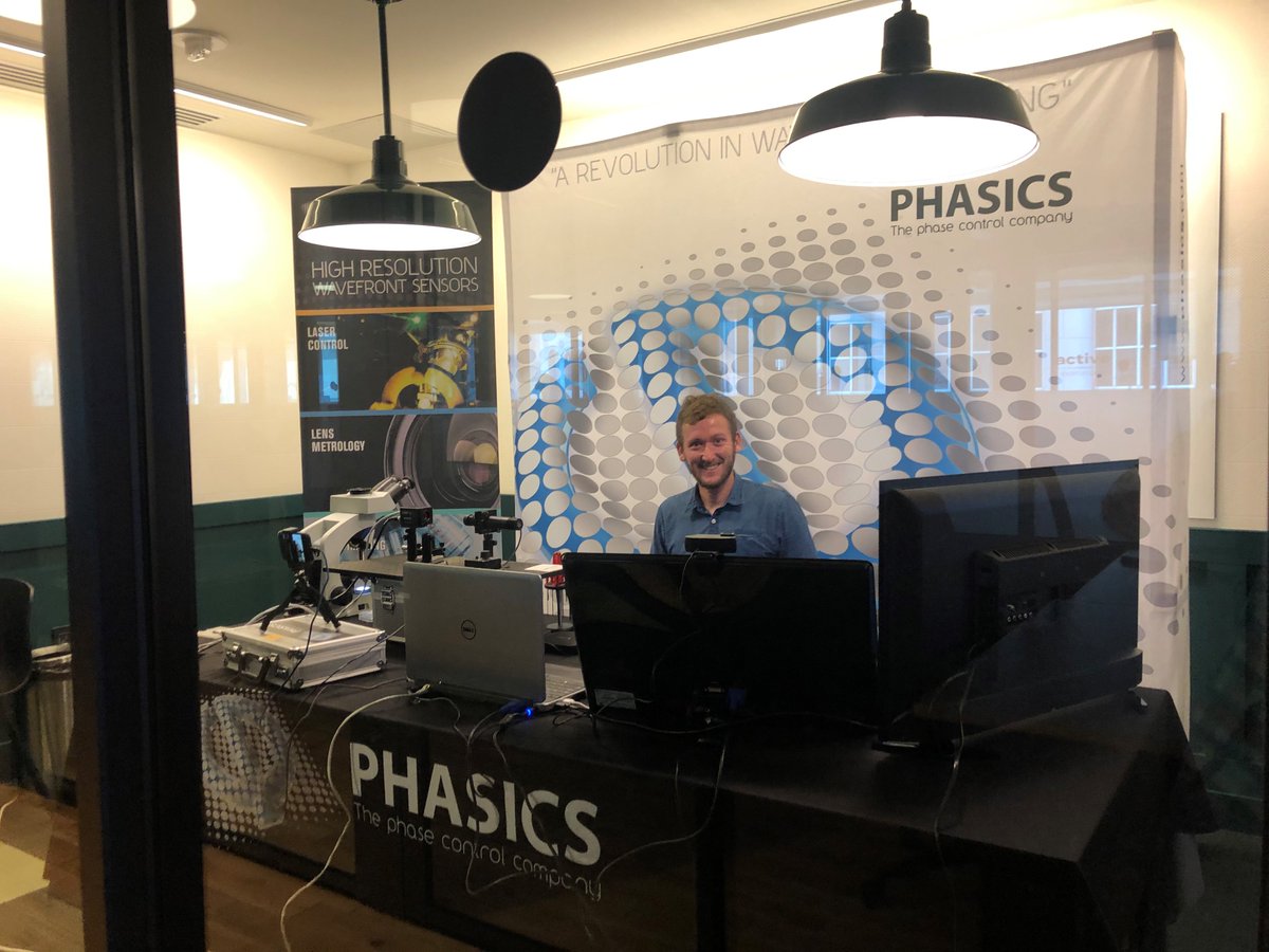 Phasics_SA's tweet image. Final adjustments for Yoann before his client demo !
Stay tuned for our upcoming webinar series !
#Phasics #WavefrontSensors #metrology #idl2020