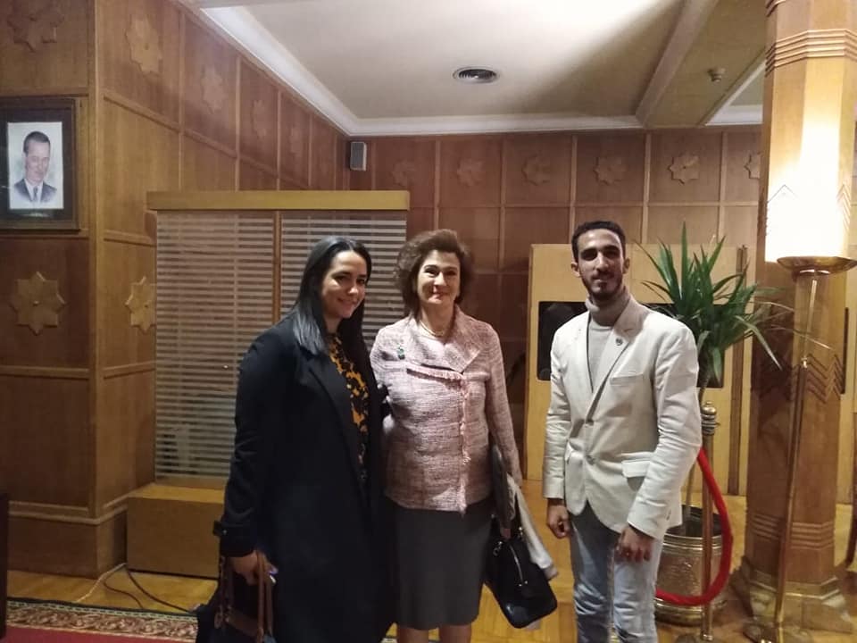 AYPSD_LAS's tweet photo. بحضور السفيرة ندى العجيزي، مدير إدارة التنمية المستدامة بجامعةالدول العربية، شارك عدد من الشباب العربي للتنمية المستدامة في الاجتماع الثاني للجنة الفرعية للقضاء على الجوع في المنطقة العربية. https://t.co/BtJgxvABKJ