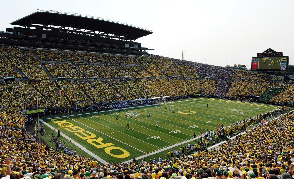 raiderdamuni's tweet image. Wow! I am so BLESSED and Honored to have received a HUGE offer from The University of Oregon !! @T_BirdFootball #SCOODUCKS