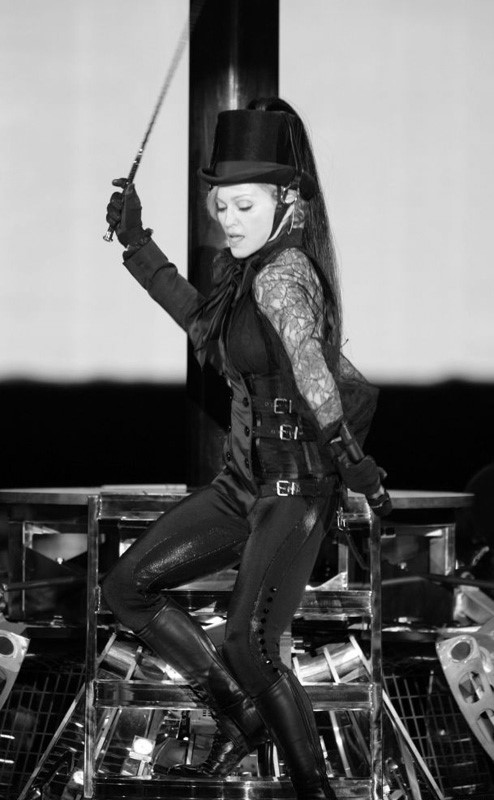 COMMON MADONNA FAN tweet media