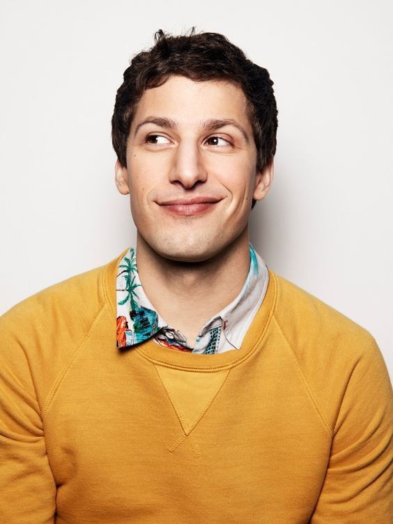thread of andy samberg smiling but his smile gets bigger as you keep scrolling