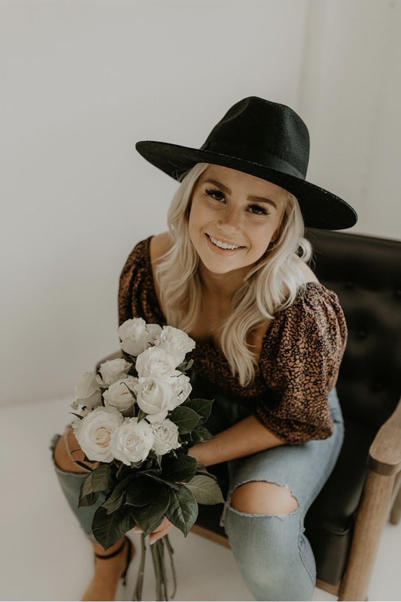rmhsdanceforce's tweet photo. DANCE SENIOR SPOTLIGHT
          ✨Ruby Ryan✨

Activites/sports: Dance Force &amp; Production 4yrs, Varsity Pom 3yrs
After graduation: University of Arizona to become CRNA
Hobbies: hanging out friend and family, swimming and dancing! 
#RMSENIORS2020 https://t.co/yxQr8pbl1W