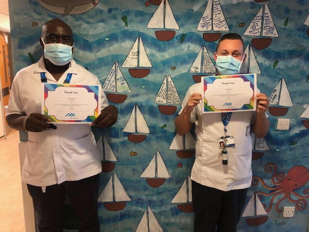 sobiistarz's tweet photo. The Aspirant Nurses are doing amazingly on Laurel ward, so we let them know it! #AspirantNurses #TogetherGMMH #vivalaurel #MentalHealthAwarenessWeek2020 @leannewills09 https://t.co/jRNfy0Kg3J