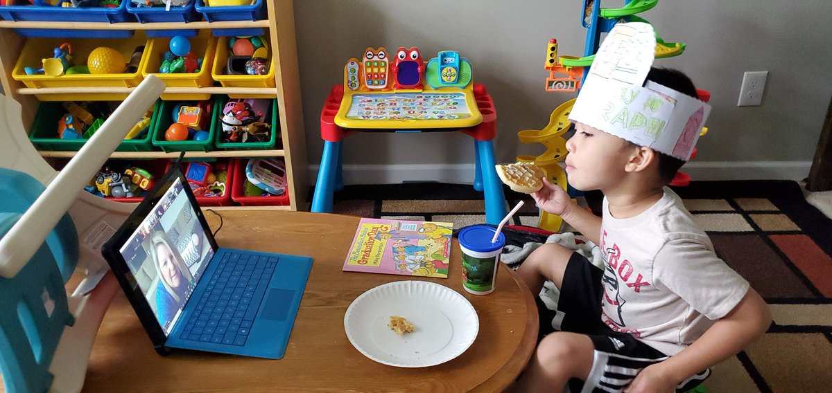 ethanNemily's tweet photo. Last day of school! Brunch and story with my class. Thank you @mrsdcondo and @mrscraigkinders  for everything.  🎉🎉🎉 @NorthwoodES https://t.co/z7qltj4FXv