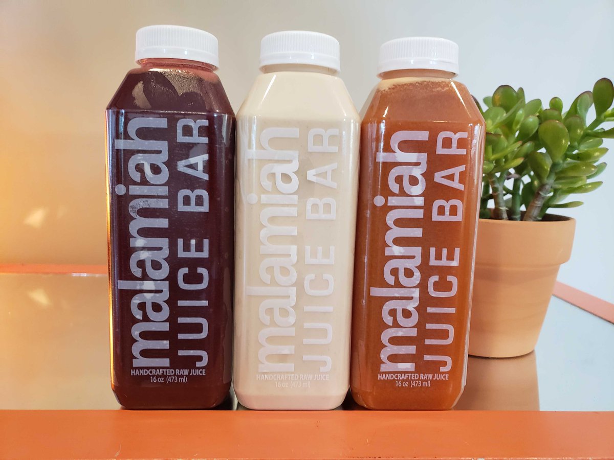 PhillyGVPres's tweet photo. So important that we do what we can to support local businesses right now. Today’s purchase: An order from @malamiahjuice, a #GVSU alumni-owned business. #GRStrong https://t.co/AisCncxJCr