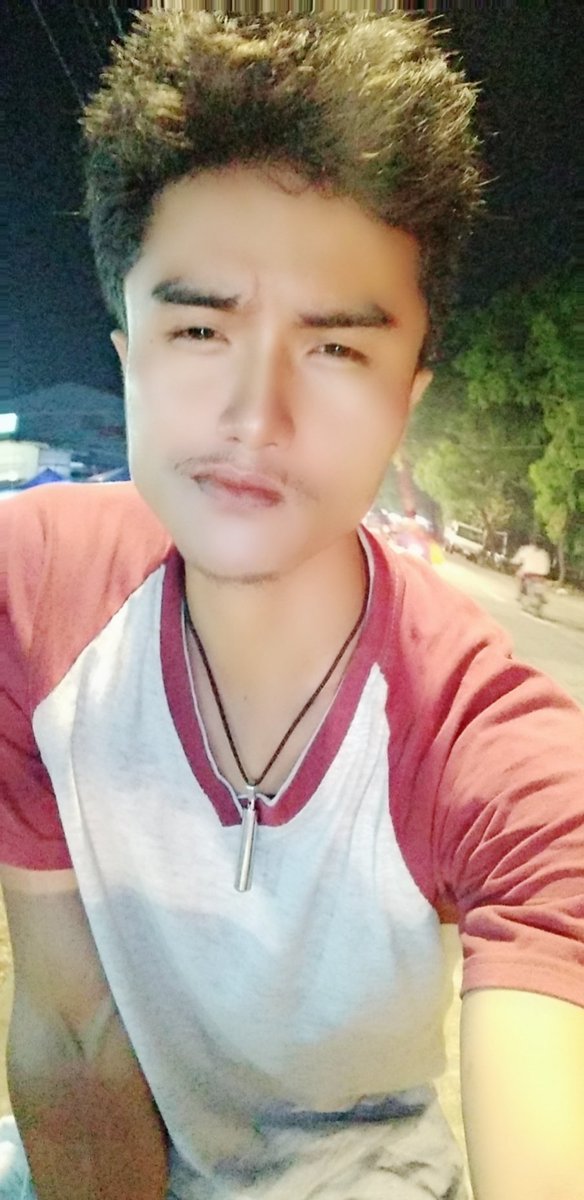 LifeWithoutMan1's tweet photo. 😌 ကြၽန္ေတာ္ဟာအက္လိုပဲေနတက္တ့ဲေက��င္မို႔ မင္းအဆင္မေျပေလာက္ပါပု 🤣 ေတာသားကေတာသားပါပဲကြာ 😊 https://t.co/TXbVWbZ6Ag