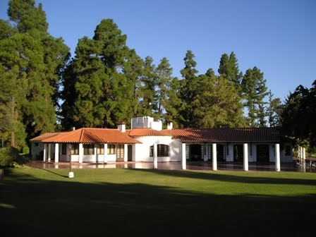 LVDiez's tweet photo. #HOY 📞Emiliano Antonini - Gte Golf Club Andino

👉 Muchas familias viven del golf y estamos pasando un momento duro

👉 Agradecemos mucho el aporte de los socios

👉 Trabajamos en un protocolo nacional pero por el momento hay que esperar. Igualmente, acatamos las disposiciones https://t.co/bFam36MoYz