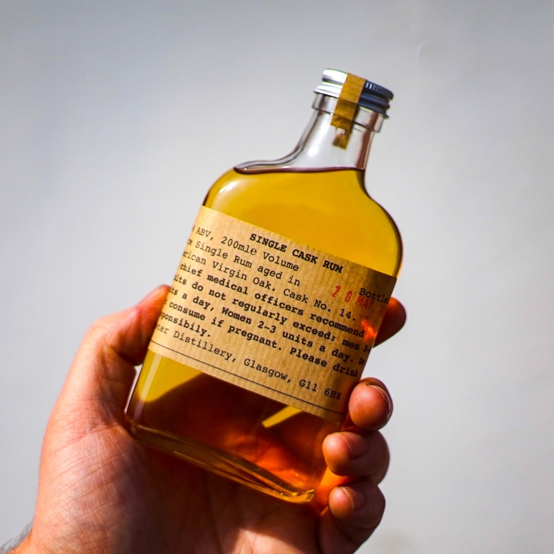 SINGLE CASK RELEASE #1 - 159 Bottles Available
This rum was distilled and put to rest in fresh American oak in January of this year. It’s still a young rum but we just couldn’t wait to let you taste the vanilla and caramel flavours that are developing in our ageing stock. G
