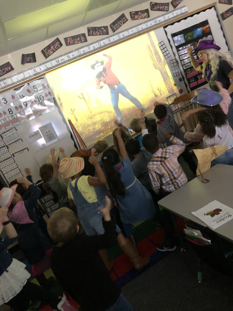 mrsjdotson's tweet photo. Rodeo Day @PowellCISD https://t.co/6juBOqdgH1
