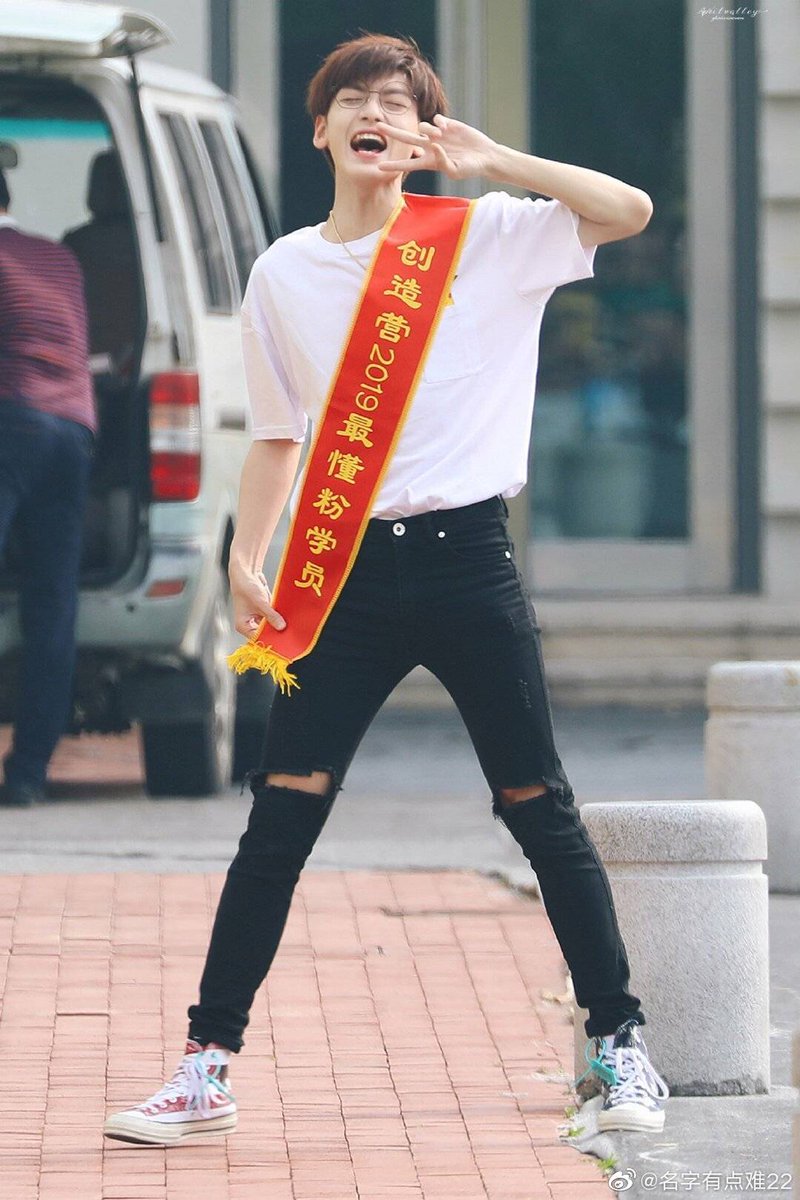 library_yok's tweet photo. นี่จ๋ายแฟนเราเองแหละๆ555555
ตอนแรกไม่ได้ชอบน้องเลย มองผ่านๆตลอด จนสเตจวัยเยาว์อะ มันทำให้เรานึกถึงตอนเด็กๆเลย เลยพอจำได้ว่าเป็นใคร
จนเดเป็นไร้ส์แล้ว ก็โดนความหล่อของนางตก เจ้าพระคุณรุนช่อง คนเรามันหล่อและหลงตัวเองได้ขนาดนี้เลยหรอ
#To_ZXWDAY #HAPPYZXWDAY https://t.co/wSJamOqaDe