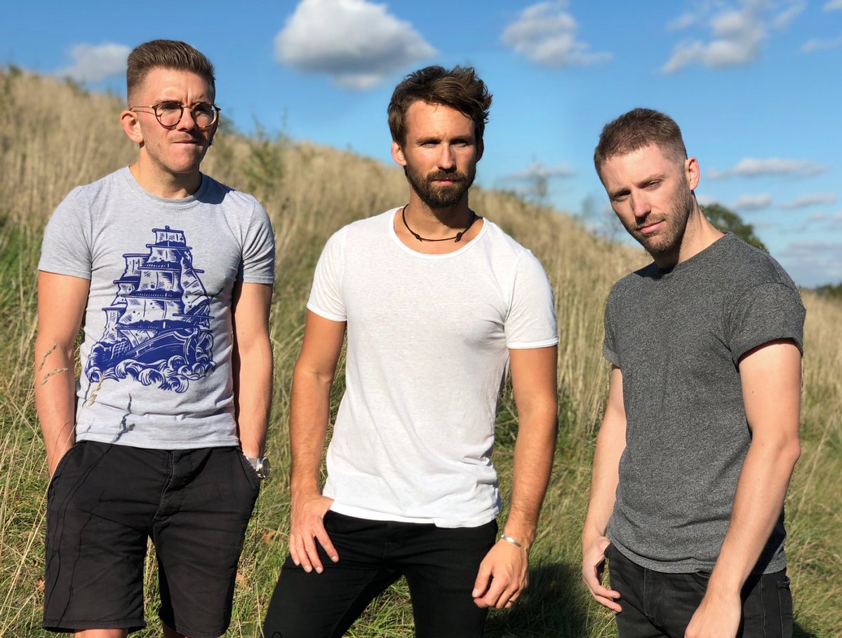 Rock Chic tweet media