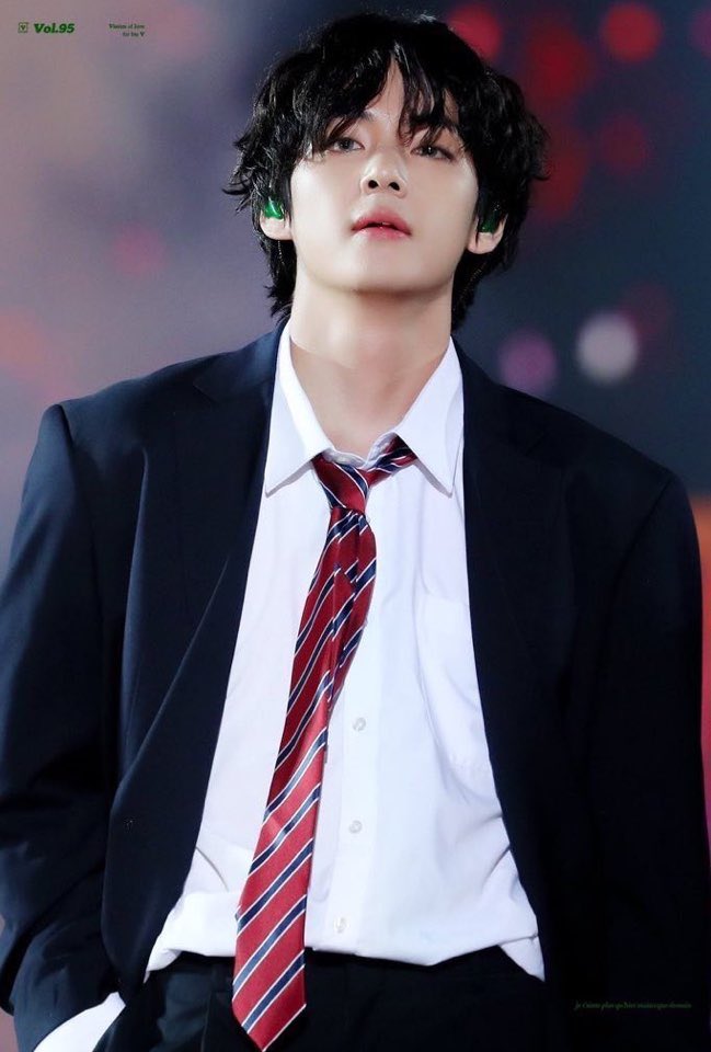 Is Taehyung trying to be a bad boy now? I mean, is he secretly loving