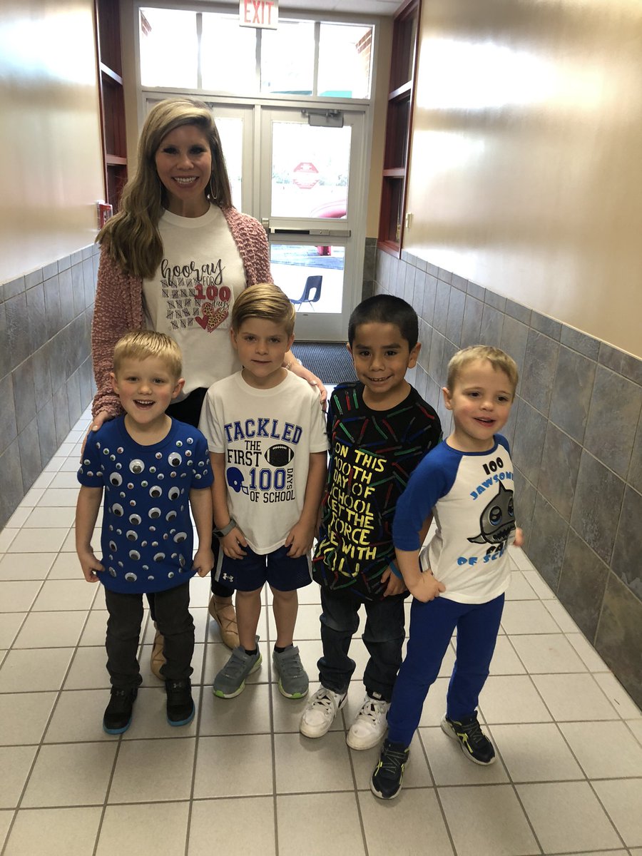 mrsjdotson's tweet photo. More 100 day fun! @PowellCISD https://t.co/Mg0Sn0Sq9Q