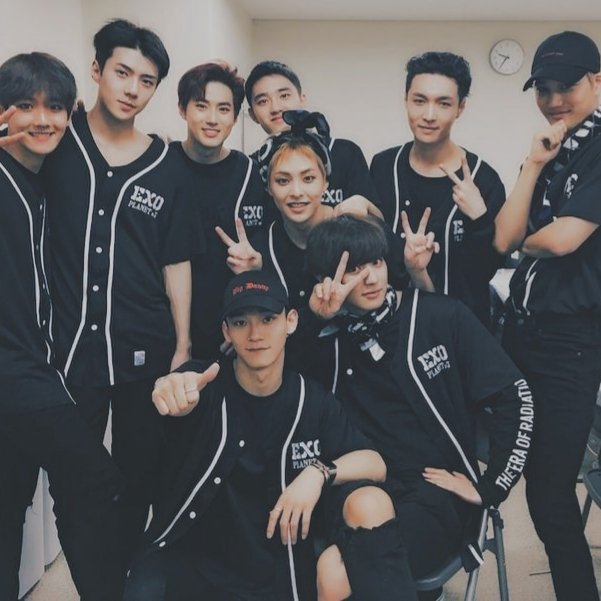 JonSed84's tweet photo. lay was and will stay forever from EXO @MNet Why do you act like children !!! Stop being a bitch and a slave of interest
#Lay_Is_EXO
#MNETApologizeToYixingEXO
#Lay_Is_EXO
#MNETApologizeToYixing
@weareoneEXO
@layzhang #LAY_IS_EXO https://t.co/DDeWhtiFSk