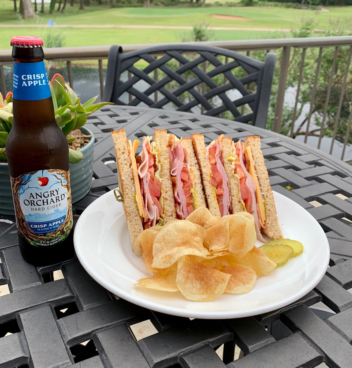 TrailsGolfClub's tweet photo. Come out to The Trails for lunch with a view! The patio is open and The Trails Grill will be serving from 11:00 am - 5:00 pm. https://t.co/gxbKJyompr