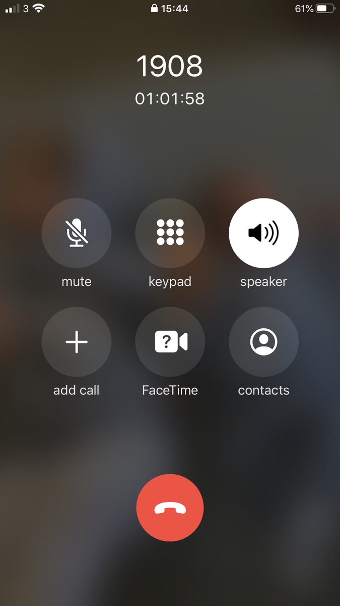CiaraTobin85's tweet photo. Average wait time 20 mins???? Come on @VirginMediaIE This is ridiculous! https://t.co/ViJAKB3919