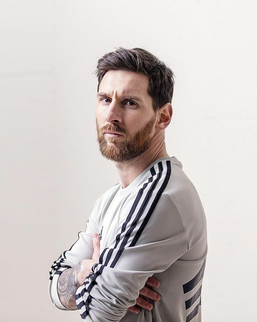 Lionel Messi
.
.
.
.
#footballicons #lionelmessi #messi