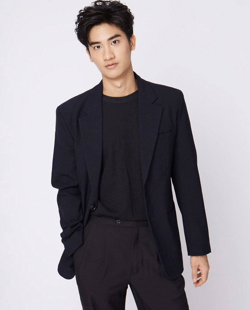 taytawanfc's tweet photo. ไหวมั้ยยยย...ไม่ไหววววววว 😍😍
#tawan_v
#taytawanfc 
Cr. chuwaab https://t.co/jihXZmGXqV