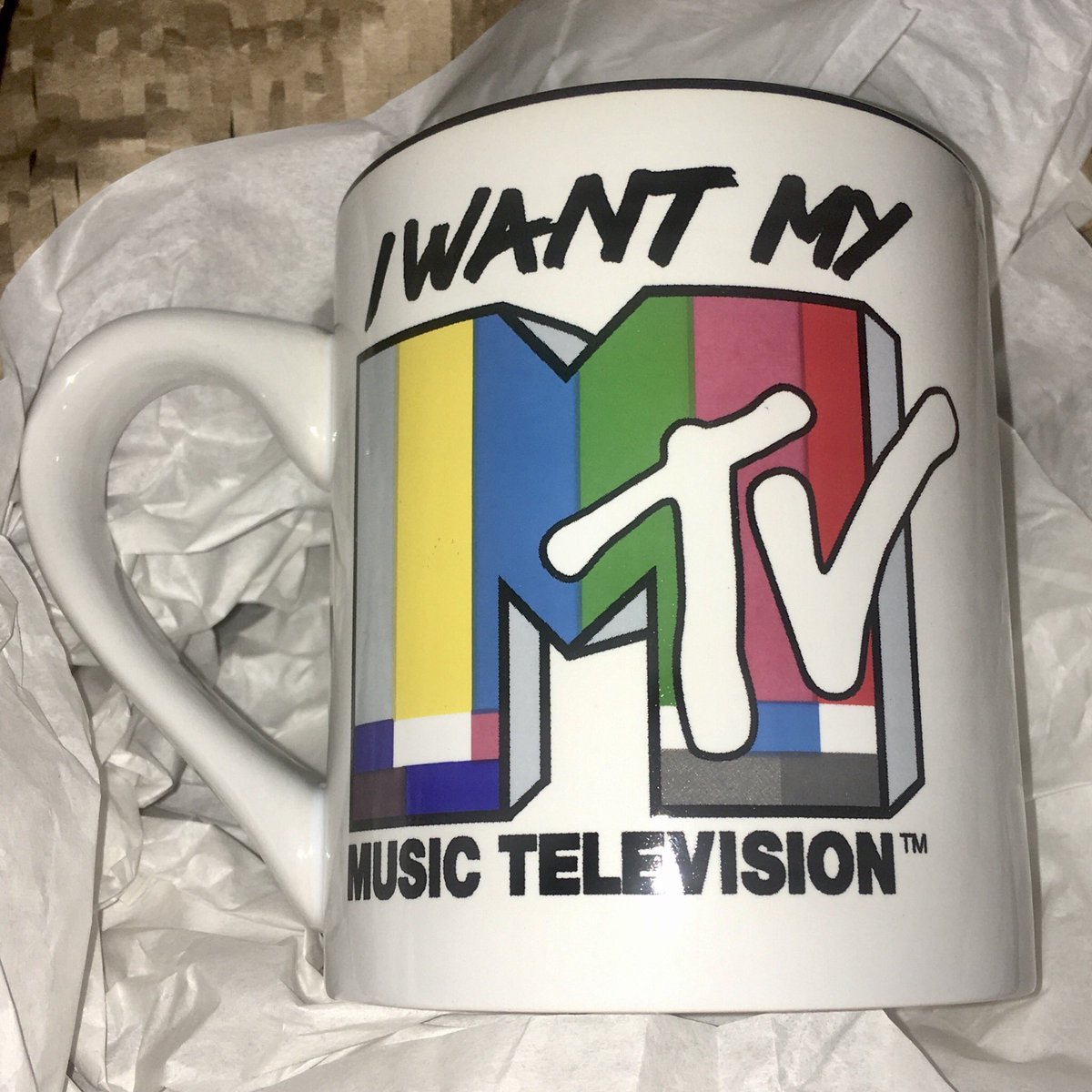 ricklovesthe80s's tweet photo. YAY...my “I Want My MTV” mug came in the mail today! Maybe someday I can get @MarthaQuinn @AlanHunterMTV @goodymade and @NinaBlackwood to sign it.🤞🏻🤞🏻😎#80smemories #MTV #Iwantmymtv #Istillwantmymtv #originalmtvvjs https://t.co/LVsQiWQ1Eg