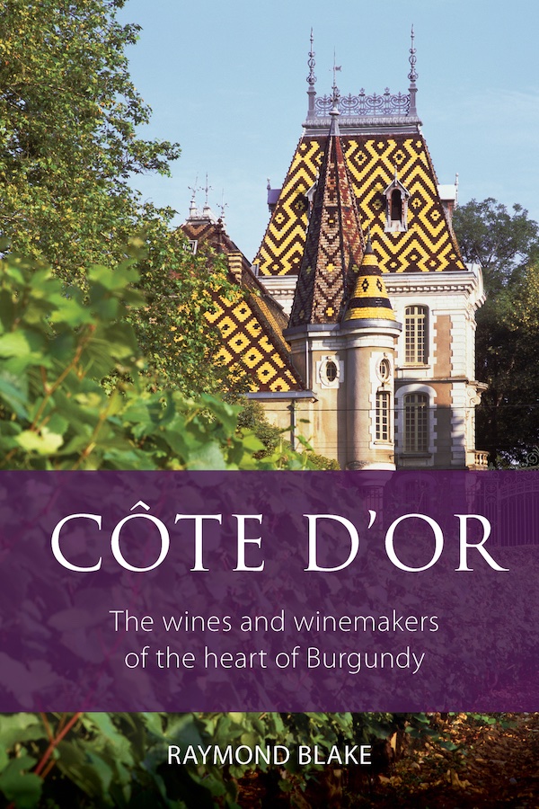 blakeonwine's tweet photo. Wines now selected and available in 75ml samples for my 'Life in Burgundy' Webinar @67pallmall 
Follow this link: https://t.co/ebO0YweURO 
A 40% discount will also be available on my 'Côte d'Or' book, to coincide with the Webinar. @Infinite_Ideas @cwl_wine @foodandwineIE https://t.co/hMJshxQ4Vc