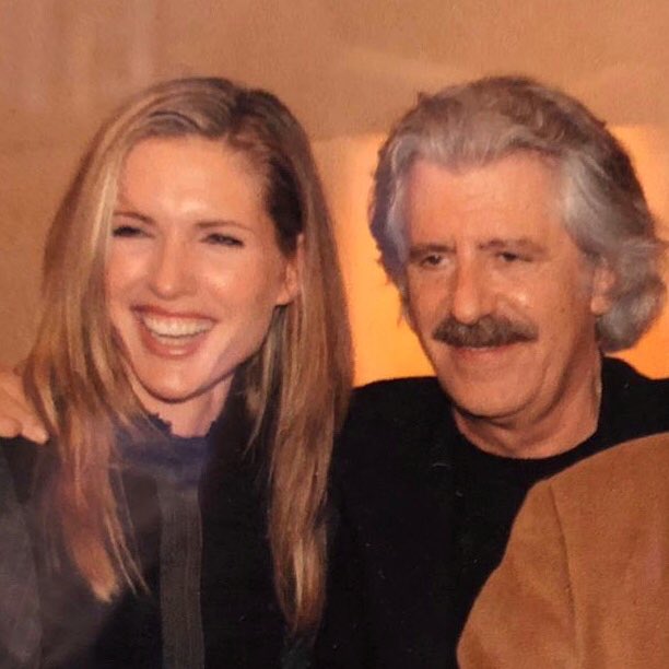 juditmasco's tweet photo. Il lustrador , dissenyador de moda, director creatiu d Armand Basi i amic, descansa en pau🙏🏽🌹💔#LluísJusteDeNin Una forta i sentida abraçada a tota la família https://t.co/r8tKpCL808
