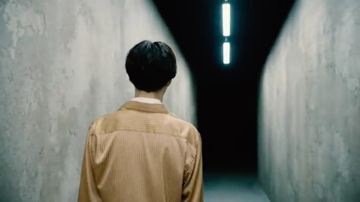 KimGalaxy00's tweet photo. #우리의청춘_준면아생일축하해
#SUHO 
@weareoneEXO 
@B_hundred_Hyun 
#0520
Lịt đờ yêu quý của Aeri ơi, sinh nhật vui vẻ. Người đàn ông hài hước nhất Đại Hàn Dân Quốc ngày nay nhớ ăn canh rong biển. Trong quân ngũ chắc không được sử dụng điện thoại rồi. https://t.co/I2vQDiDlCh