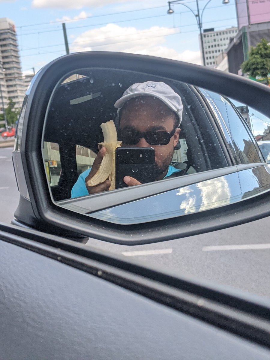 spontaneous <a href="/hotelradioparis/">Jean-Charles Leuvrey</a> takeover. 10 hour radio live broadcast from the <a href="/HVW8/">HVW8 Art Gallery</a> Gallery in Berlin with the crew and friends 🤝💯

<a href="/SHESDRUNK/">DRUNK IN LOVE</a>, @tuananh_ , Moneyama, Selecta K7, Kanucia, <a href="/Run_P/">Run Burgundy</a> and more 

Friday / 12:00-22:00
stream via hotelradioparis.com