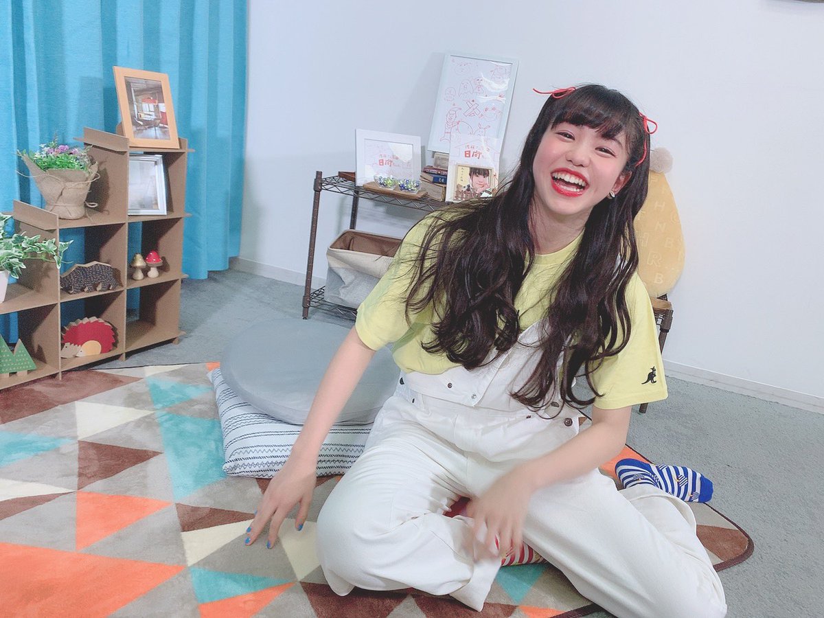 satohina1223's tweet photo. #ひなトレ
44日目。

成果をスッタフさんに見せようと
プランクをやったのですが
まぁ、お察しください(◜ᴗ◝ )

人と話せる幸せを噛み締めております…

朝起きたら乙女ゲームに転生して
神モブになってますように。

おやすうぃーとぽてと🍠 https://t.co/krkeFfjmf7