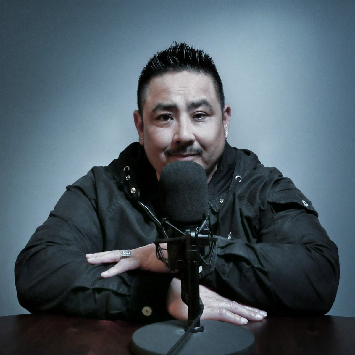 atturotires's tweet photo. Tune into Atturo Tire's Facebook Live at 7 p.m. (CDT) TONIGHT, May 21, for Episode 7 of "Tire Talk with Atturo Tires" – with special guest @MylesKovacs entrepreneur & co-founder of @dubmagazine. We'll see you there! 👊🏻#GoYourOwnWay #tiretalk #dubmagazine #entrepreneur https://t.co/QY136hHbkk