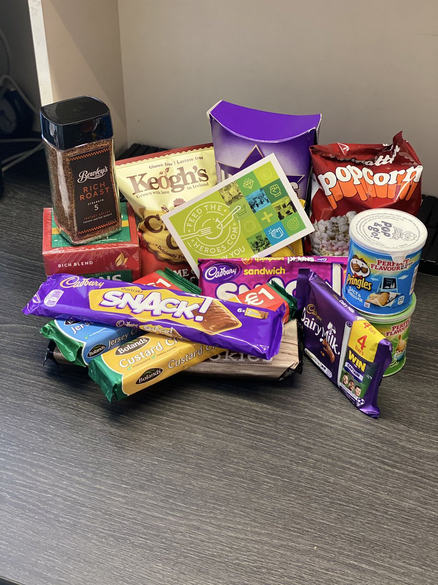 shamoosyed's tweet photo. Thank you all @feedtheheroes1 really put smile on our faces and much needed tea and coffee to keep us going #Covid_19 #FrontLineHeroes https://t.co/Y97kC2wqbl