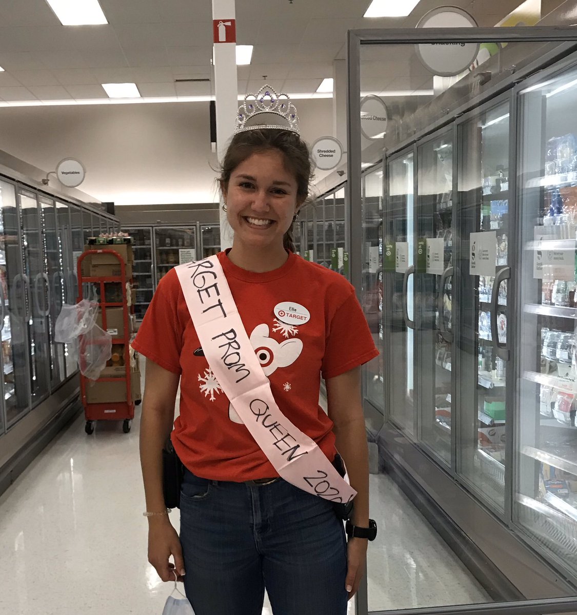 KT Elmore tweet media