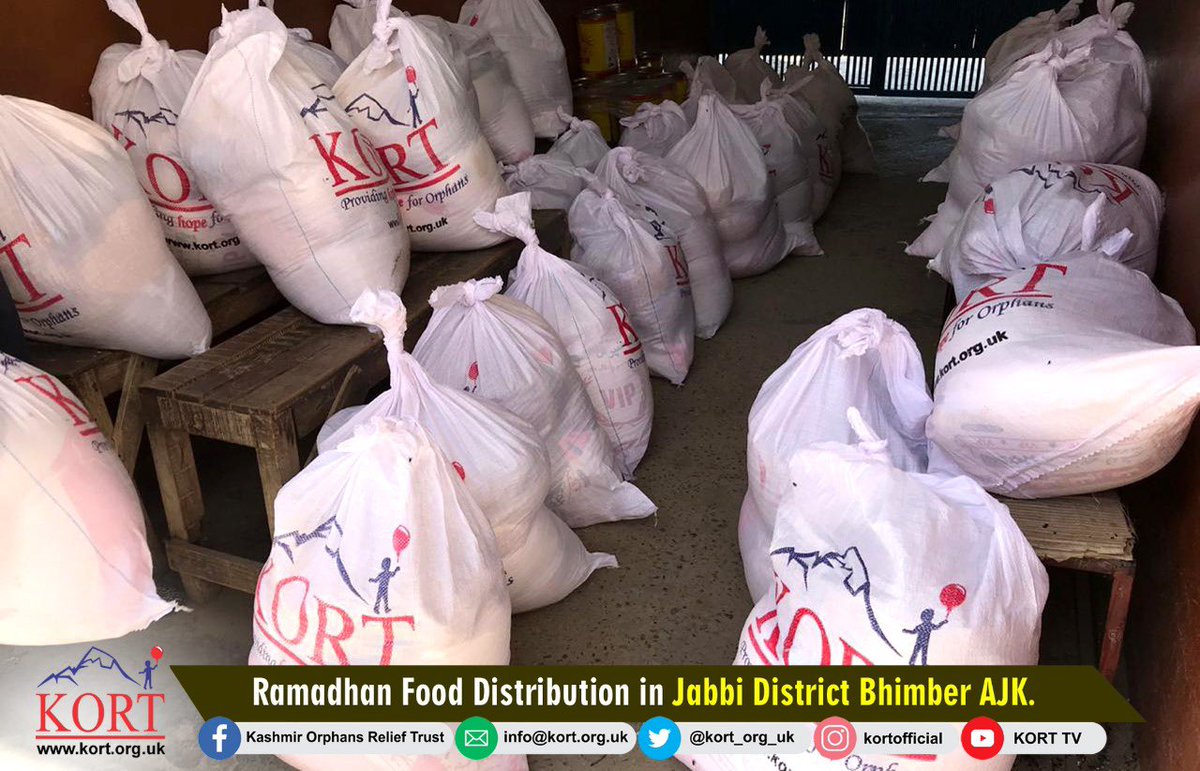 Kort_org_uk's tweet photo. Alhamdulliha..!
Distribution of monthly Ramadan food packs to the most needy and deserving families of Mirpur City and surrounding areas on daily basis.
#muskorteers #ramadhan #food #packs #distribution #city #ThursdayThoughts #RamadanMubarak #ramzan2020 https://t.co/h6LdOHFRLx